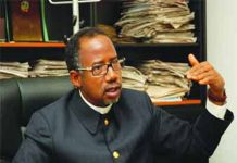 APC youths in Bauchi faults ex-gov. Abubakar for attending PDP reception