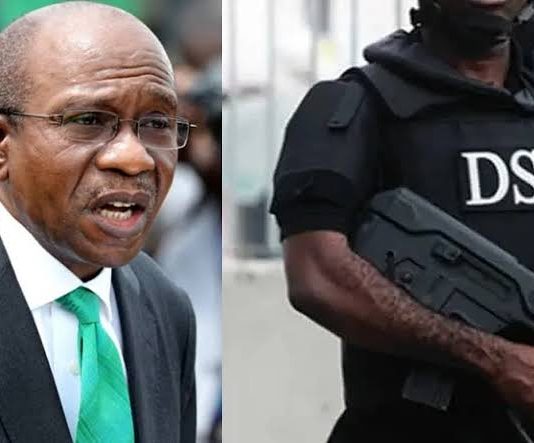 Emefiele and DSS operatives.