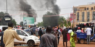 Scene of bedlam after coup in Niger