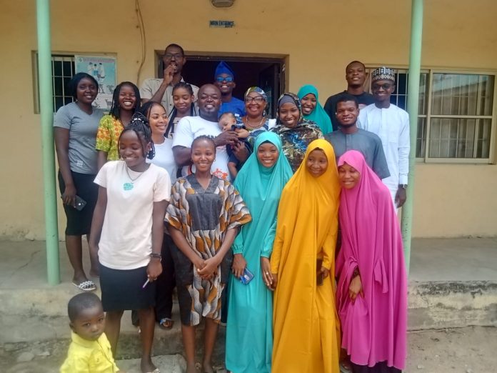 Group pix of participants.
