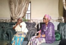 The deputy governor during the condolence visit.