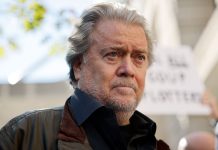 Steve-Bannon-leaves-Federal-Court-October-21-2022