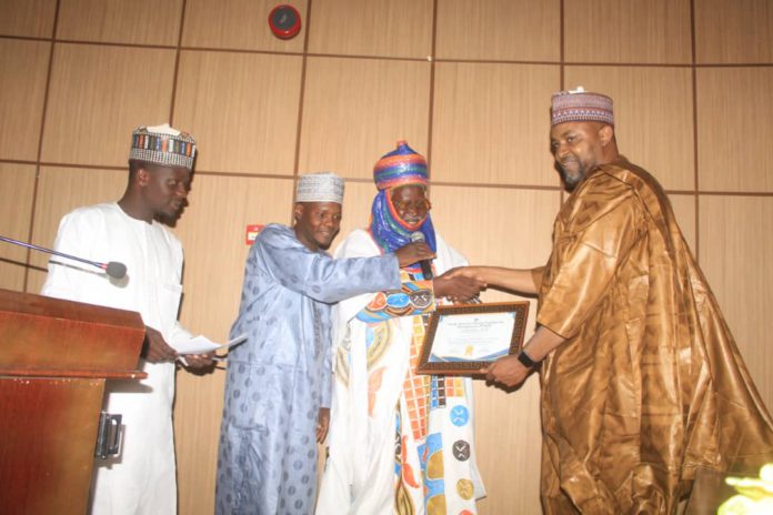 The FMC B-KUDU MD Receiving the award of excellence yesterday.