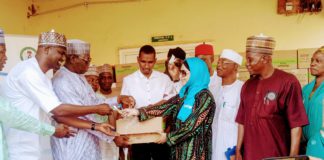 Handing over of the food supplements by head of Bauchi field office Dr. Nuzat Rafique to officials of Adamawa State government on Wednesday in Yola.