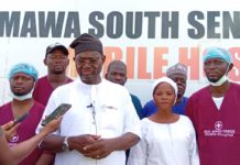 Sen. Yaroe at the medical outreach.