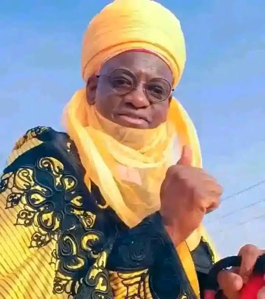 Sen Wadada. Sen Wadada.