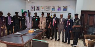 Group picture of the meeting.