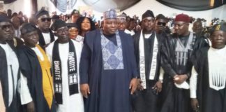 A group picture of PDP and Bwatiye leadership during the courtesy visit.