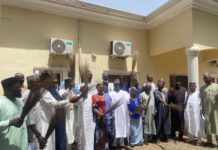 The special Advisers in a group picture after defecting to APC.