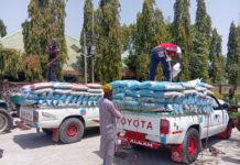 Ramadan-Lenten: Sen Yaroe reaches out to CAN, Muslim council, less privileged in constituency The loaded food items on their way to the various constituencies.