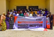 Group picture of participants.