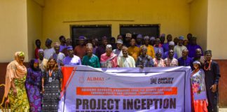 Group picture of participants.