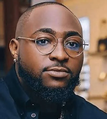 Davido.